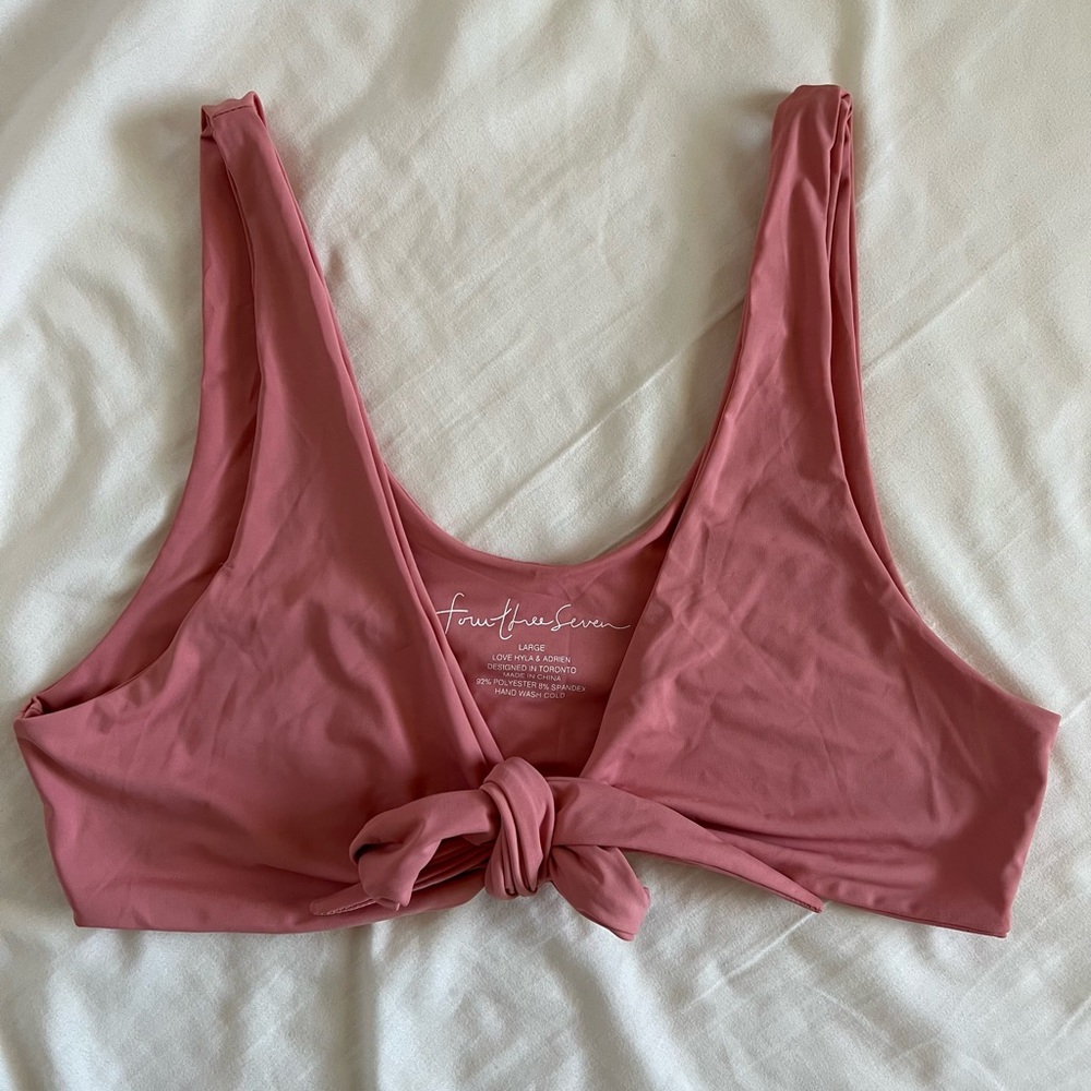 437 Kenzie top